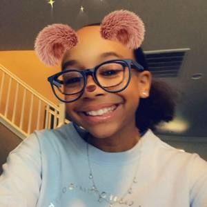 Meet your Posher, Natalie